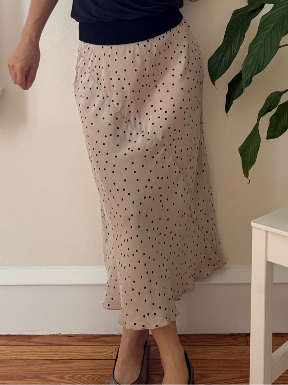 ATM Anthony Thomas Melillo 100% Silk Polka Dot Elastic Waist Cream Skirt Size S